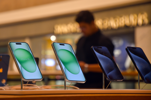 indias-smartphone-market-grew-7-in-april-june-to-reach-39-million-units