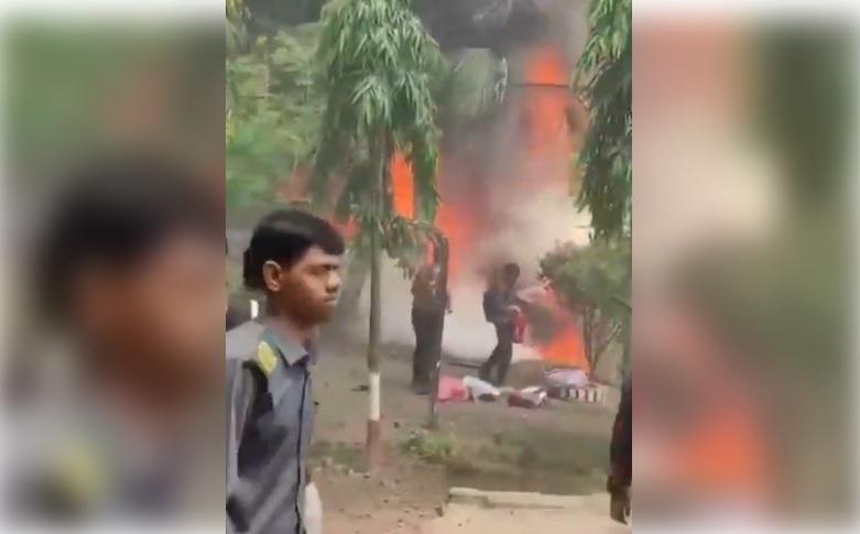 27-killed-in-bangladesh-air-force-jet-crash-25-children-included
