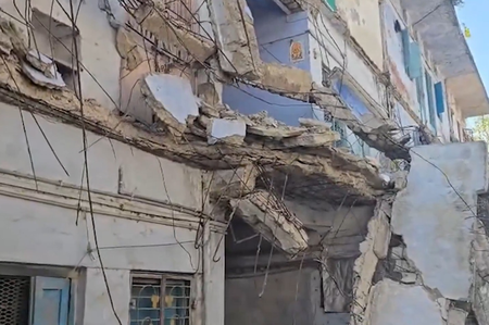 gujarat-20-people-trapped-after-gallery-collapses-in-ahmedabad-rescue-operations-underway