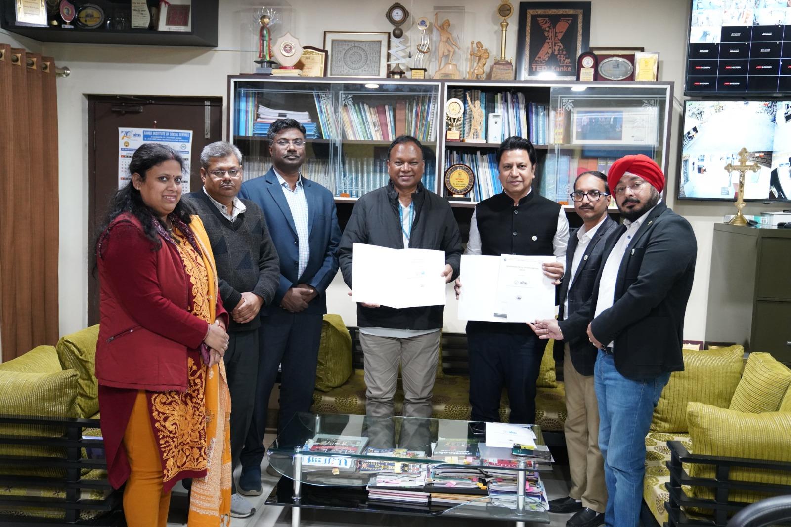 xiss-fjcci-sign-mou-to-strengthen-academia-industry-partnership-in-jharkhand