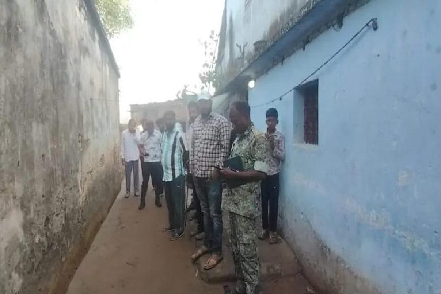 early-morning-firing-in-mccluskieganj-has-created-an-atmosphere-of-fear-in-the-area