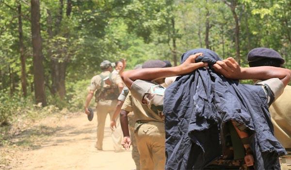 more-than-four-dozen-naxalites-surrounded-by-500-soldiers-ration-and-water-cut-off