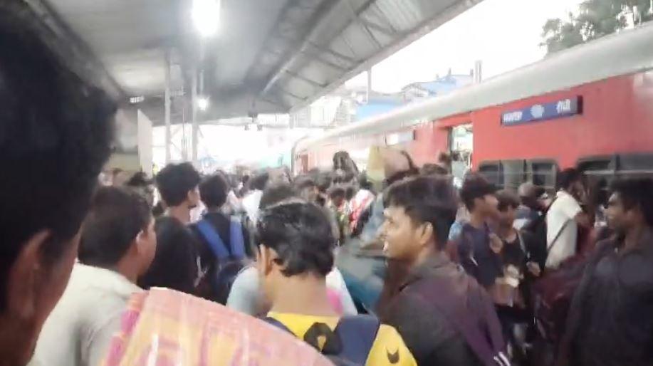 before-voting-in-bengal-see-the-scene-in-ranchi-and-guess