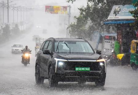 rapid-monsoon-advance-across-several-states-including-bihar-and-jharkhand-alert-issued-for-heavy-to-very-heavy-rainfall-in-the-northeast