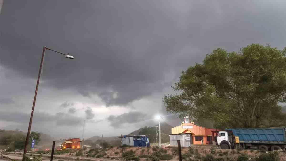 monsoon-activity-intensifies-in-jharkhand-864-mm-of-rainfall-recorded-in-kanke-yellow-alert-issued-for-rain-and-lightning-until-june-19