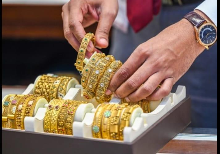 indias-gems-and-jewellery-exports-remain-robust-amidst-global-challenges-reaching-917-billion-in-four-months