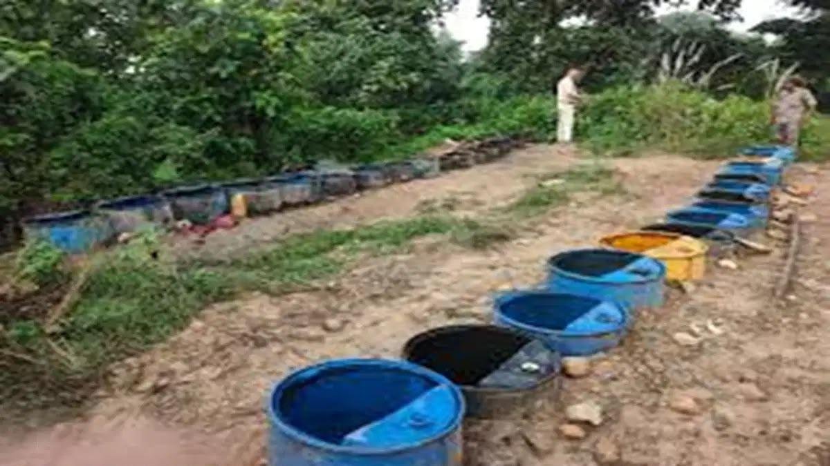 raid-against-illegal-mahua-liquor-in-chutia-62-litres-of-liquor-seized-three-arrested