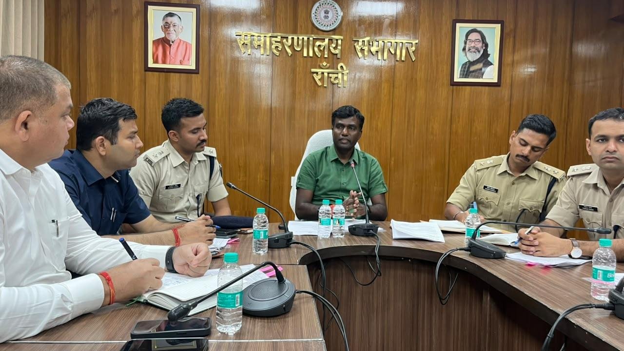 deputy-commissioner-reviews-preparations-for-diwali-kali-puja-and-chhath-mahaparva