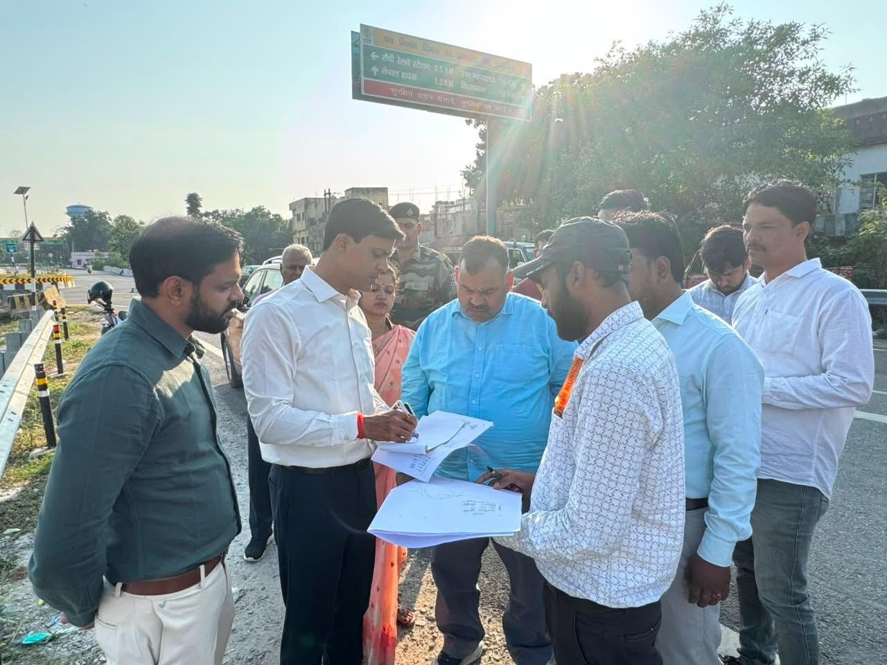 vending-zones-and-commercial-shops-will-be-built-on-government-land-municipal-commissioner-inspected
